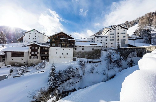 Spluegen Apartment | Historisches Teiler-Haus, (Splügen). by Interhome