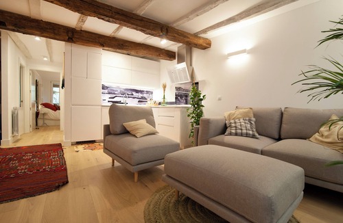Lekeitio Apartment | History, comfort, and unique style, just 2 minutes from the beach.