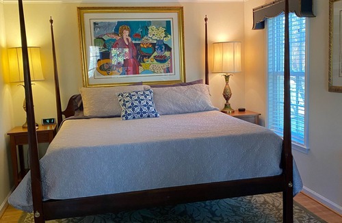 Williamsburg Bed & Breakfast | History Filled Bed & Breakfast in Downtown Williamsburg