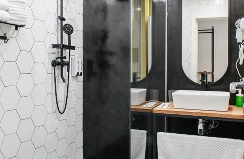 Vladivostok Hotel | History hotel