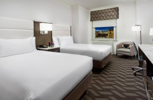 Downtown Boston House | History Lover’s Escape, 3 Modish Units, Library!