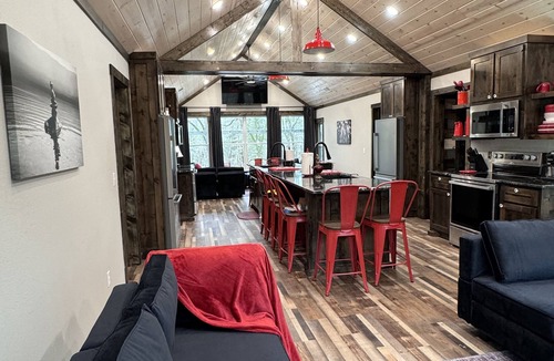 Whitesboro Cabin | Hit the trail from the property! Game room, fire pit and 4 king suites