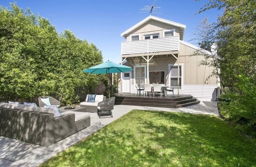 Barwon Heads House | Hitchcock Beach House