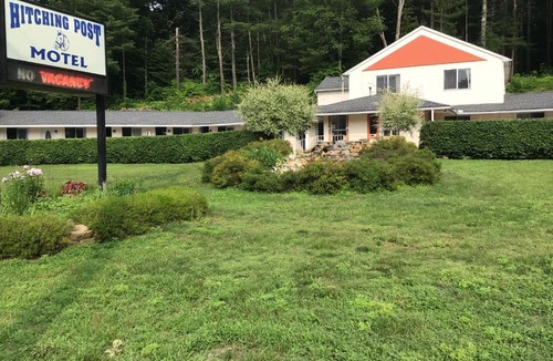 Cornwall Bridge Hotel | Hitching Post Motel