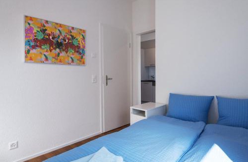 District 9 Apartment | HITrental Altstetten Apartments