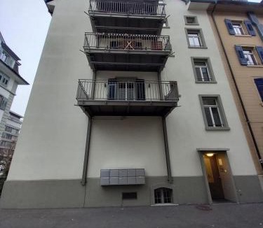 Lucerne Apartment | HITrental Station Apartments