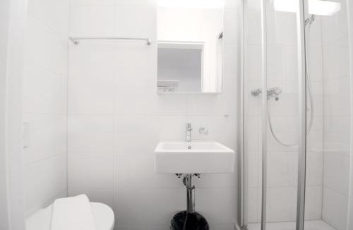 Lucerne Apartment | HITrental Station Apartments
