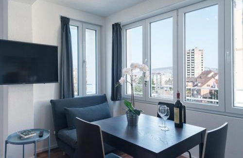 Albisrieden Apartment | HITrental Wiedikon Apartments