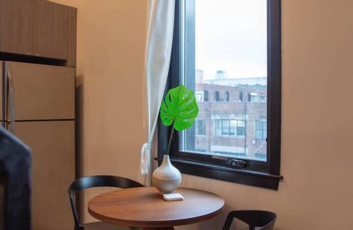 Center City Apartment | Hive Room Loft at The Kestrel