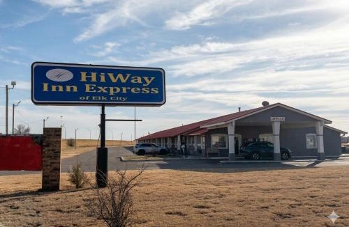 Elk City Hotel | HiWay Inn Express Elk City Route 66