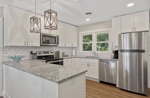 Greeneville House | Hixon Haven Greeneville Home