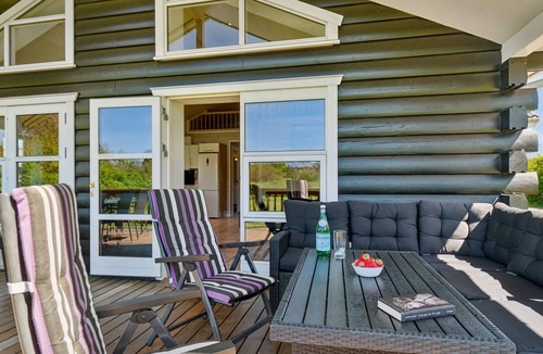 Sandvig House | "Hjalmar" - 400m from the sea by Interhome
