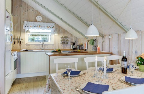 Næs House | "Hjalmine" - 250m from the sea by Interhome