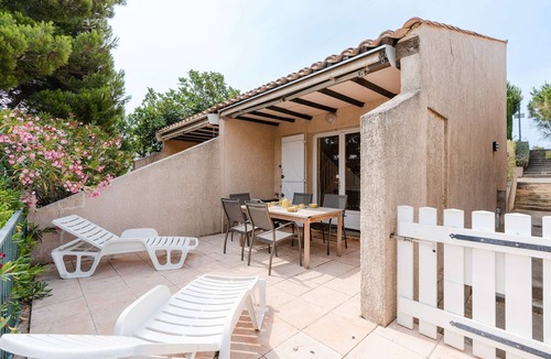 Foulquines House | HM12 : NARBONNE-PLAGE : 2 bedroom-pavillon with pool