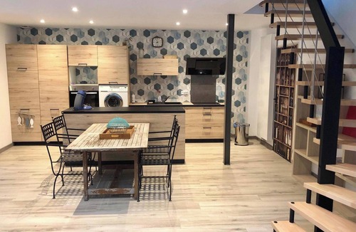Saint-Georges-de-Pointindoux House | Homerez - House in Saint-Georges-de-Pointindoux