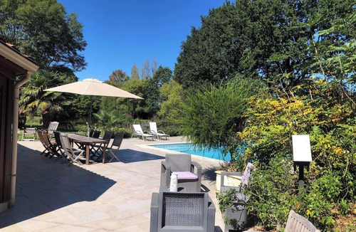 Saint-Georges-de-Pointindoux House | Homerez - House in Saint-Georges-de-Pointindoux