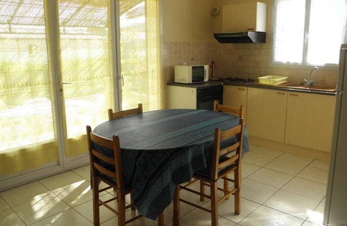 Villeseque-des-Corbieres House | Holiday home, shower or bath, toilet, 2 bed rooms