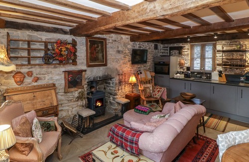 Hay on Wye Cottage | Hoarders Cottage