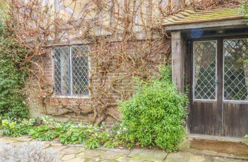 Chiddingstone Hoath House | Hoath House