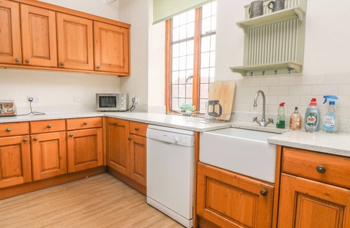 Chiddingstone Hoath Cottage | Hoath House