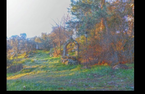 El Boalo Cottage | Hobbit fantasy house for rent in August