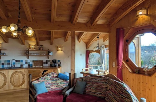 Limbrassac Cottage | Hobbit" gîte