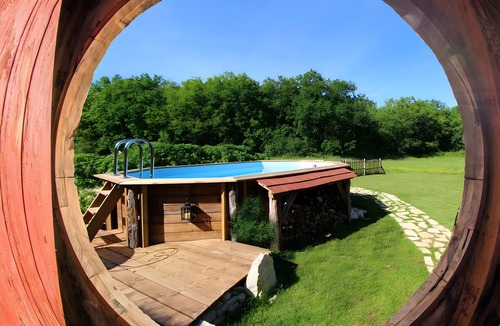 Lavaurette House | Hobbit House: A Magical Immersion in the Heart of Middle-earth