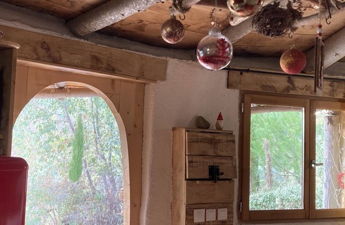 Villarzel-du-Razes Cabin | Hobbit house, private spa & pool, unusual and nature near Carcassonne