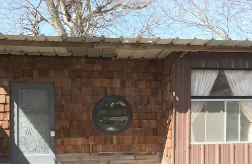 Perry House | Hobbit House in the HeartLand
