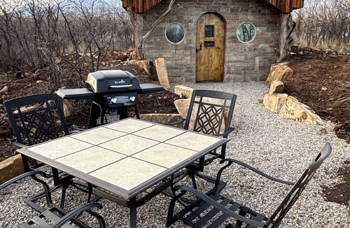 La Sal Villa | Hobbit Mountain Hideaway #2, Wolf Springs Ranch