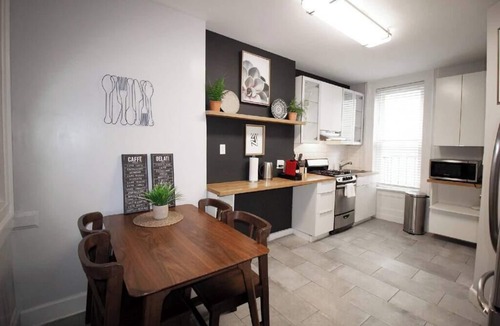 Hoboken Apartment | Hoboken Boho Apt - 15 Min Train to Manhattan