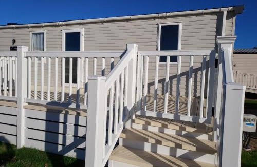 Tiptoe Resort | Hoburne Bashley Self-Catering Holiday Home