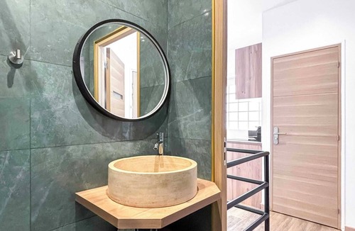 Le Pre-Saint-Gervais Apartment | Hoche A 01 - Two Bedroom Apartment, Sleeps 6