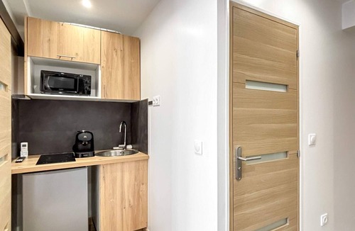 Le Pre-Saint-Gervais Apartment | Hoche A 11 - Two Bedroom Apartment, Sleeps 5