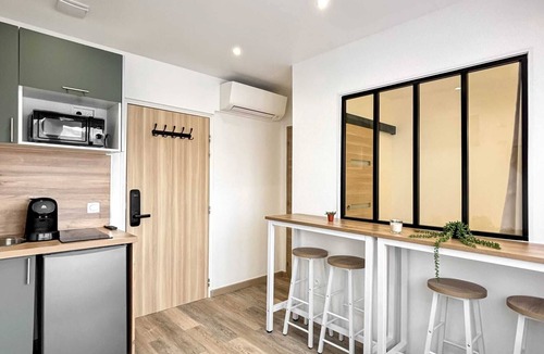 Le Pre-Saint-Gervais Apartment | Hoche A 21 - One Bedroom Apartment, Sleeps 4