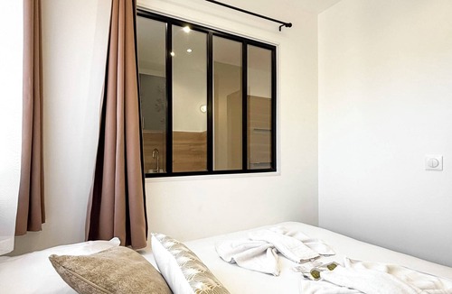 Le Pre-Saint-Gervais Apartment | Hoche A 22 - One Bedroom Apartment, Sleeps 3