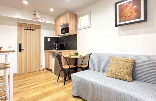 Le Pre-Saint-Gervais Apartment | Hoche B 06 - Two Bedroom Apartment, Sleeps 6