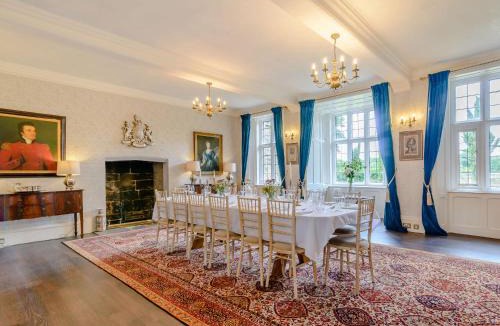 Barnsley House | Hodroyd Hall