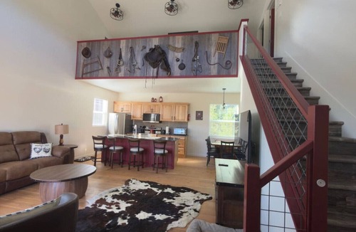 Sagle House | Hog Haven - a North Idaho Getaway