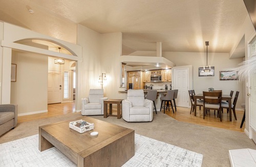 Eagle House | Hogan's Fairway Landing