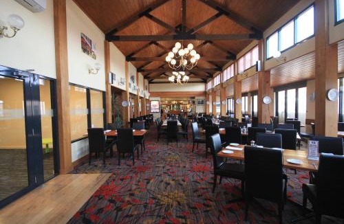 Wallan Hotel | Hogans Motel