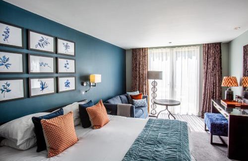 Codsall Hotel | Hogarths