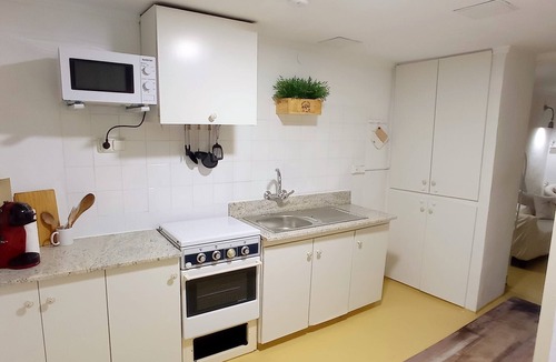 El Pinell de Brai House | Holiday Home 'Ca Les Nines 2' with Mountain Views and Wi-Fi