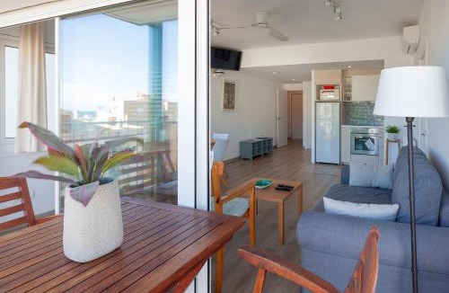 Sitges Town Center Apartment | Hola! - El Cortijo