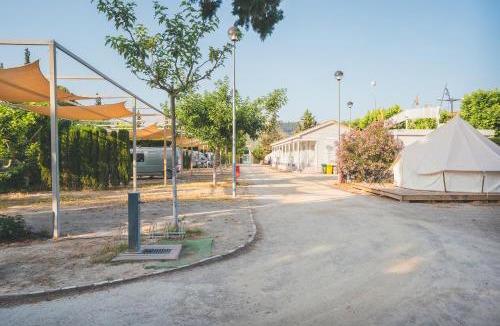 Mequinenza Hostel | HolaCamp Mequinenza