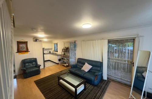 Auburn House | HolaSydney