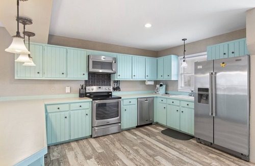 Holden Beach House | Holden Beach Just 2 min walk to Beach on Canal, Beach Essentials, Going Coastal