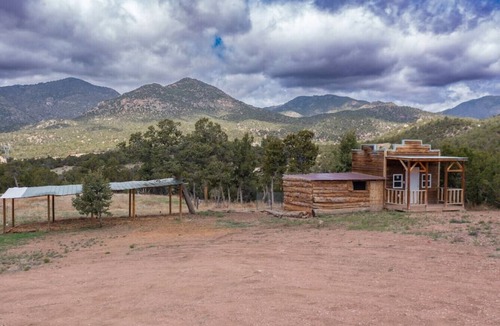 Canon City House | Hole In The Wall Ranch