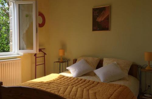 Saint-Laurent-de-Terregatte House | Holiday Home Domäne mit Terrasse by Interhome