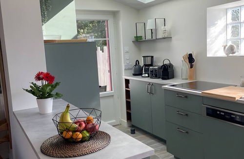La Faute-sur-Mer House | Holiday Home 'La Bohème - Ref 627' with Private Terrace, Private Garden and Wi-Fi
